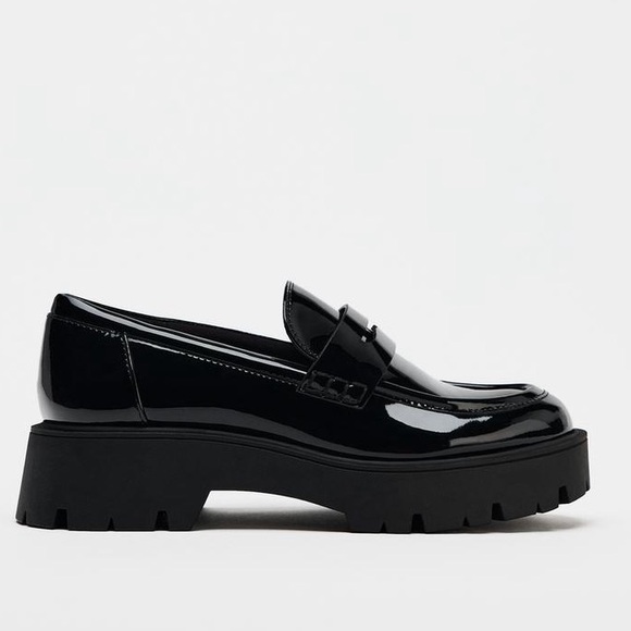 Zara Treaded Sole Loafer - Picture 3 of 5